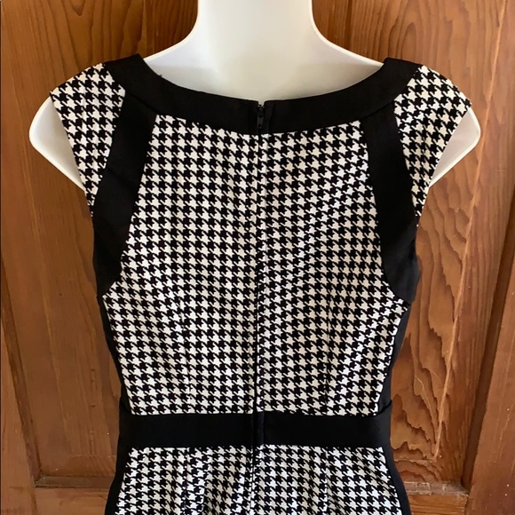 Ricki’s Black and White Houndstooth Sheath Dress - Picture 5 of 16